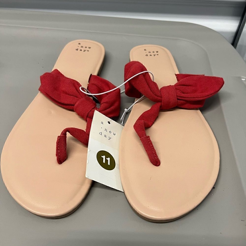 Sandals   - Picture 2 of 4